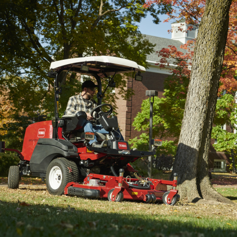 See Toro's Groundmaster e3200 at SALTEX stand K080.