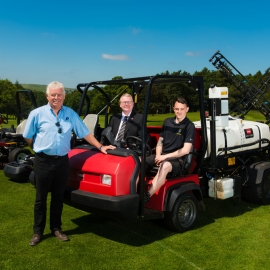 Course manager Darrell Crowley, seated right, with Russell Groundcare’s Paul Nichols, left, and Reesink’s Mike Turnbull.